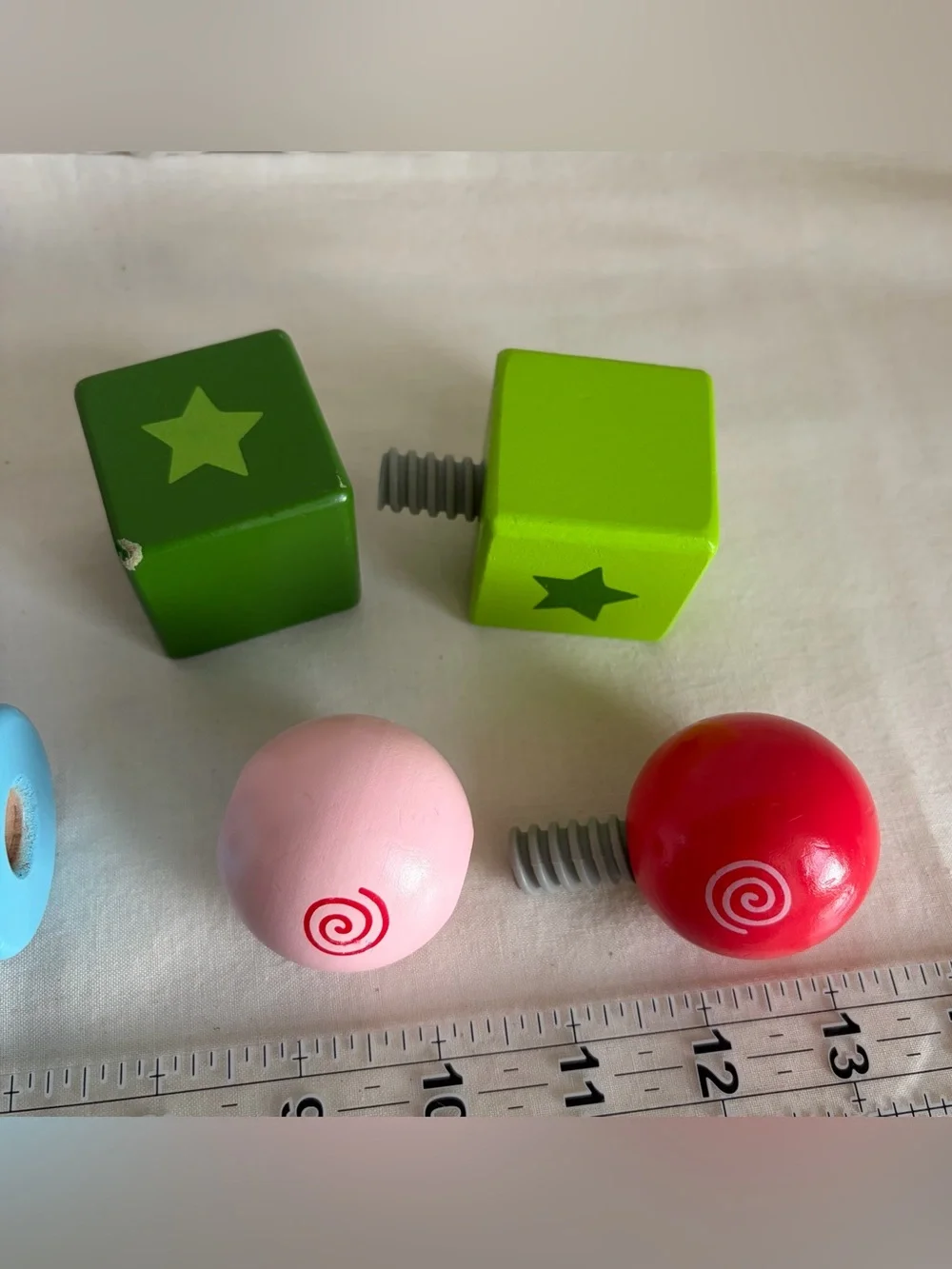 Hape Twist and Turnables Wooden nuts and Bolts Blocks Motor Skill Building Toy